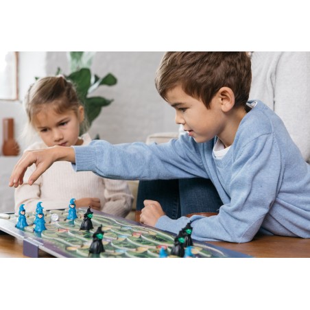 Photo de La Colline aux Feux Follets, le jeu de société pour enfant