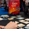 Partie en cours de La Fabrique à Rêves avec fioles et cartes pensées.