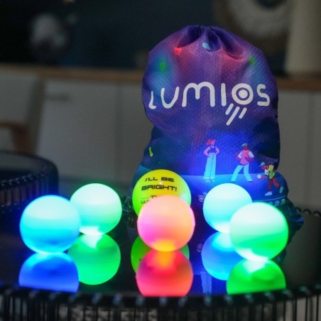 Matériel lumineux de Lumios, un jeu de voyage