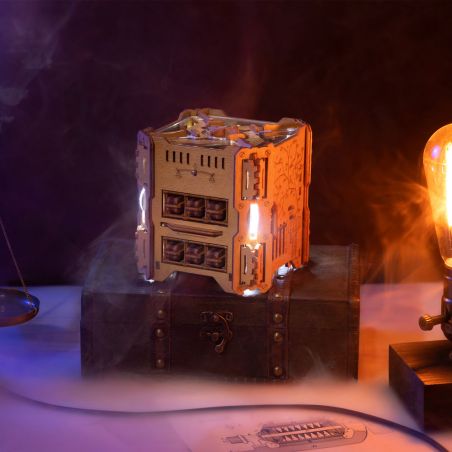 ESCAPE BOX - TESLA BOX
